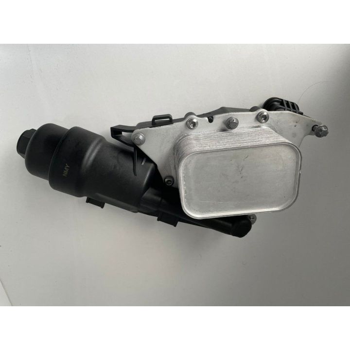 Yağ Filtre Kütüğü Komple BMW F45, F52, B32, B36, B37, B38, B46, B48 - NMY11428585235