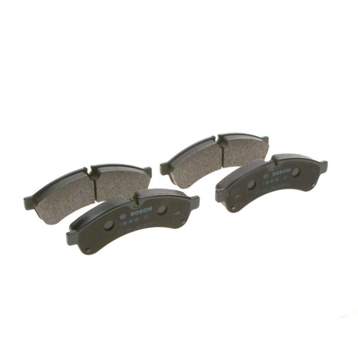 Arka Fren Balatası Iveco Daily III C35 C40C C50 C65 2.3D Modelleri İçin - BOSCH 0986494335