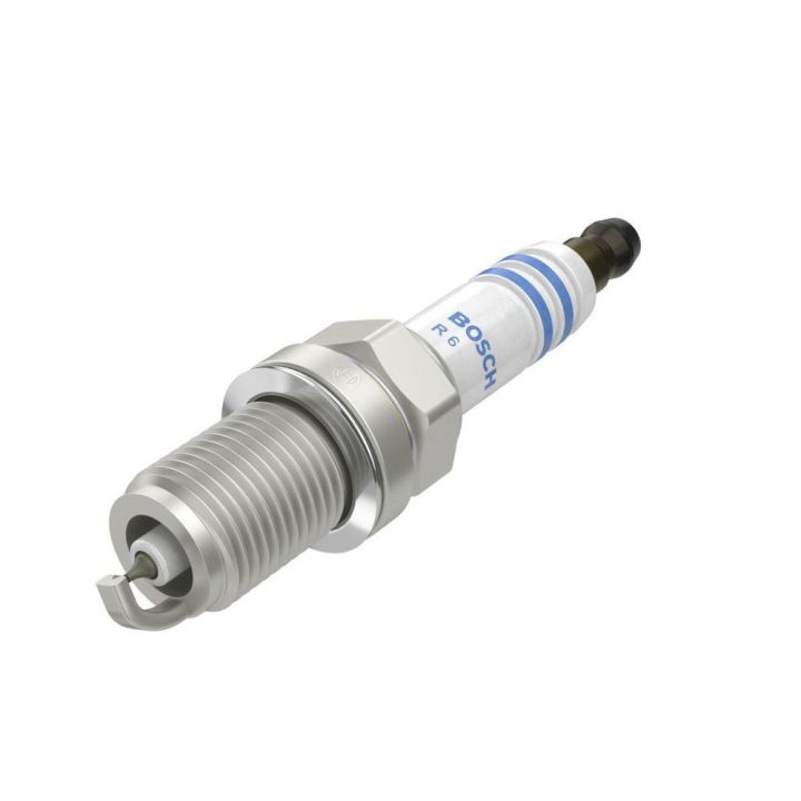 Ateşleme Bujisi İridyum FR6KII332S Opel Astra J Mokka Insignia Corsa E Chevrolet Cruze Trax İçin (2009-) - Bosch 0242240707